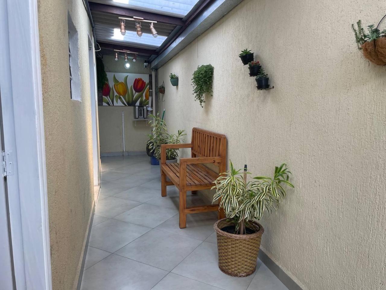 Hostel Quartos Com Banheiro Individual Perto Do Aeroporto Guarulhos Exterior photo