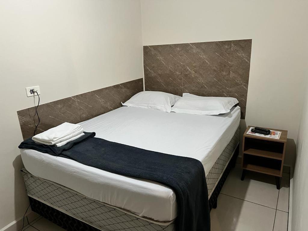 Hostel Quartos Com Banheiro Individual Perto Do Aeroporto Guarulhos Exterior photo
